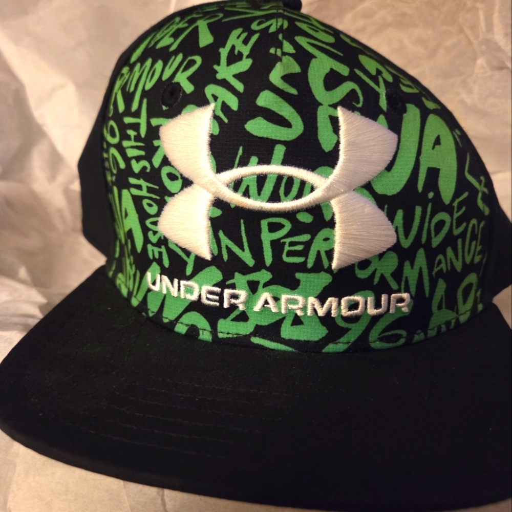 Under Armour Youth Snapback Hat Green Black Graffiti Logo Cap Adjustable